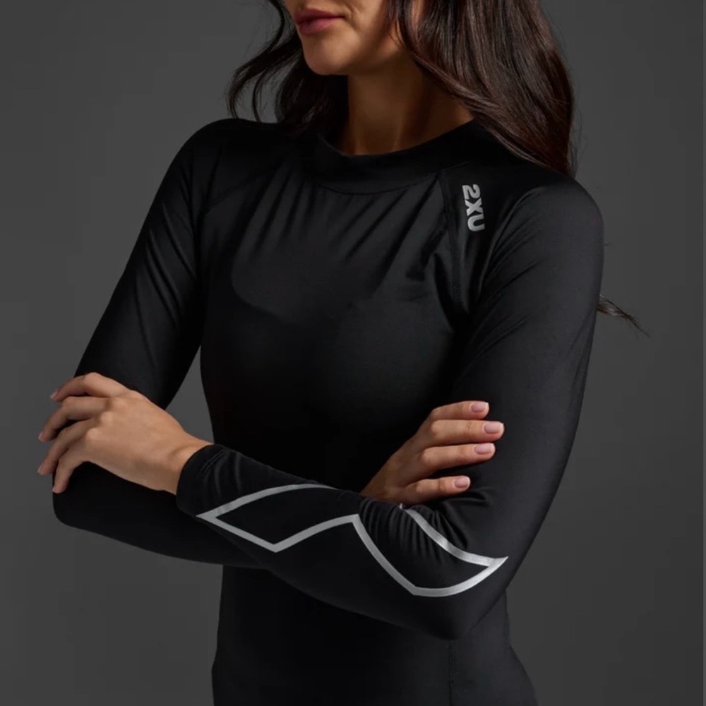 Women’s running/workout long sleeve compression top